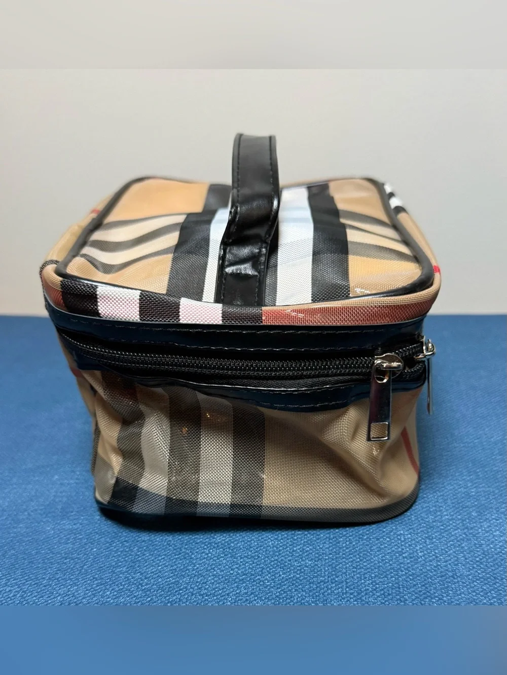 Plaid Cosmetic makeup travel toiletries bag  Case Top Handle organizer new